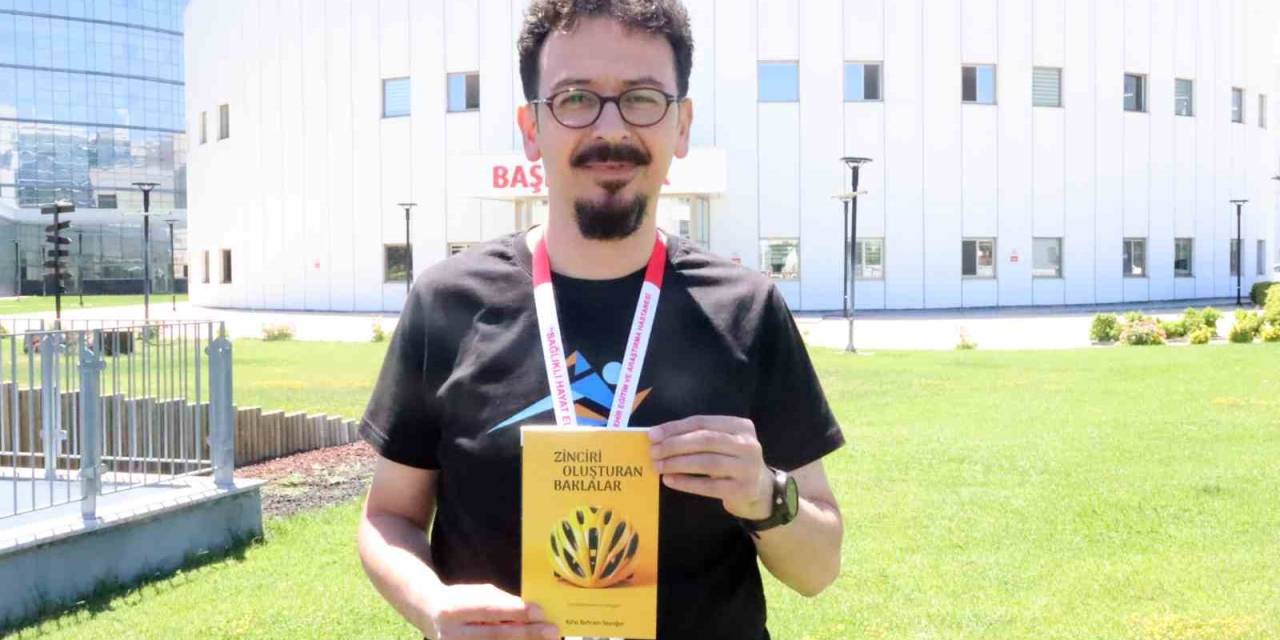 Bisiklet Sevgisini Kitaba Döktü