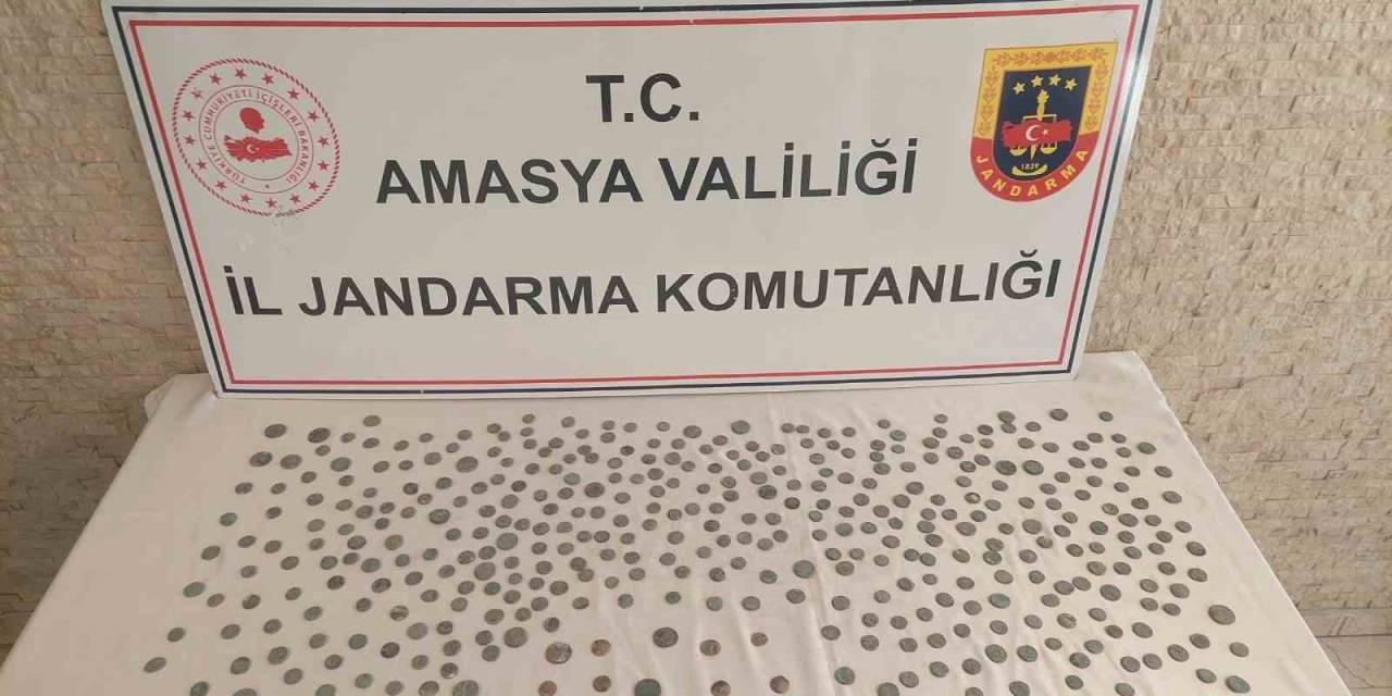 Amasya’da Pontus Rum Krallığı Dönemine Ait 582 Sikke Ele Geçirildi