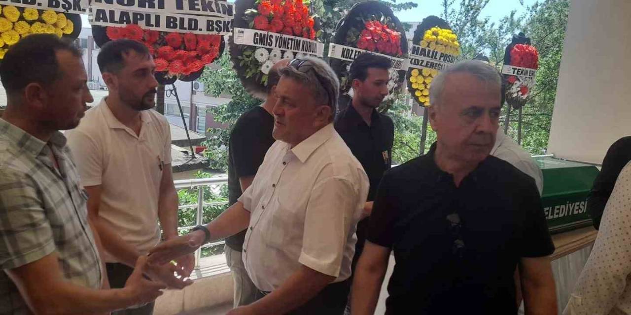 Gazeteci Mehmet Öztürk Son Yolculuğuna Uğurlandı