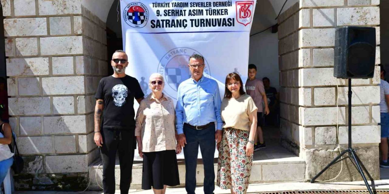 Alaşehir’de Serhat Adını Yaşatmak İçin Turnuva Düzenlendi