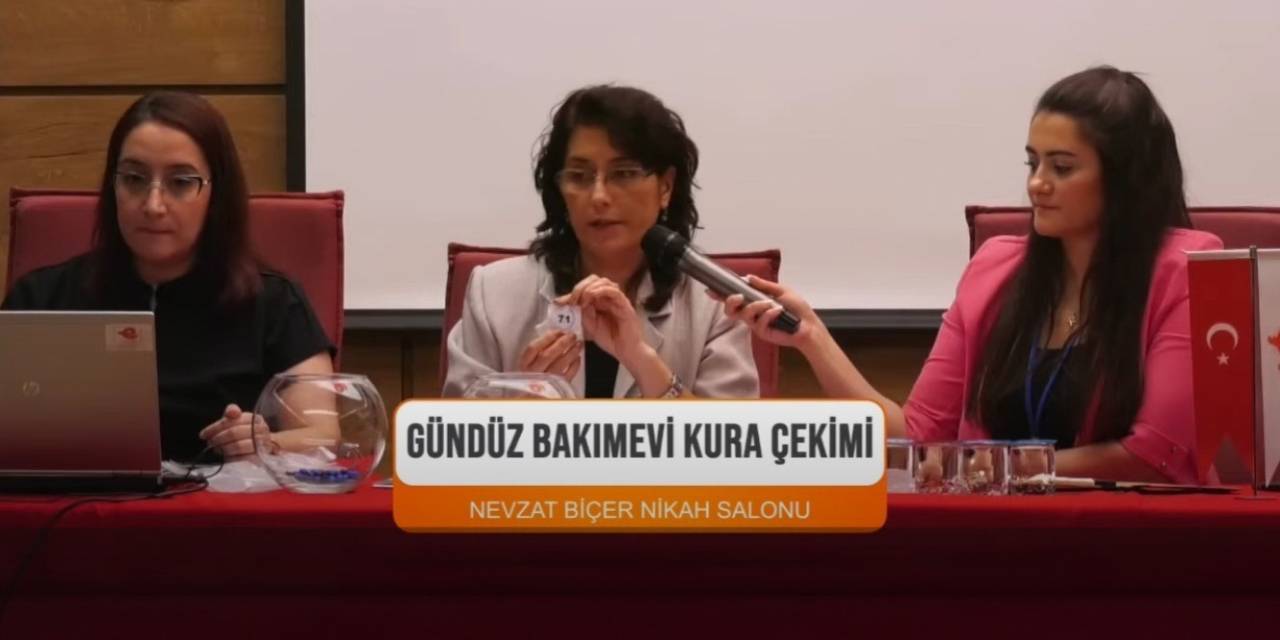 Efeler’de Kuralar Çekildi