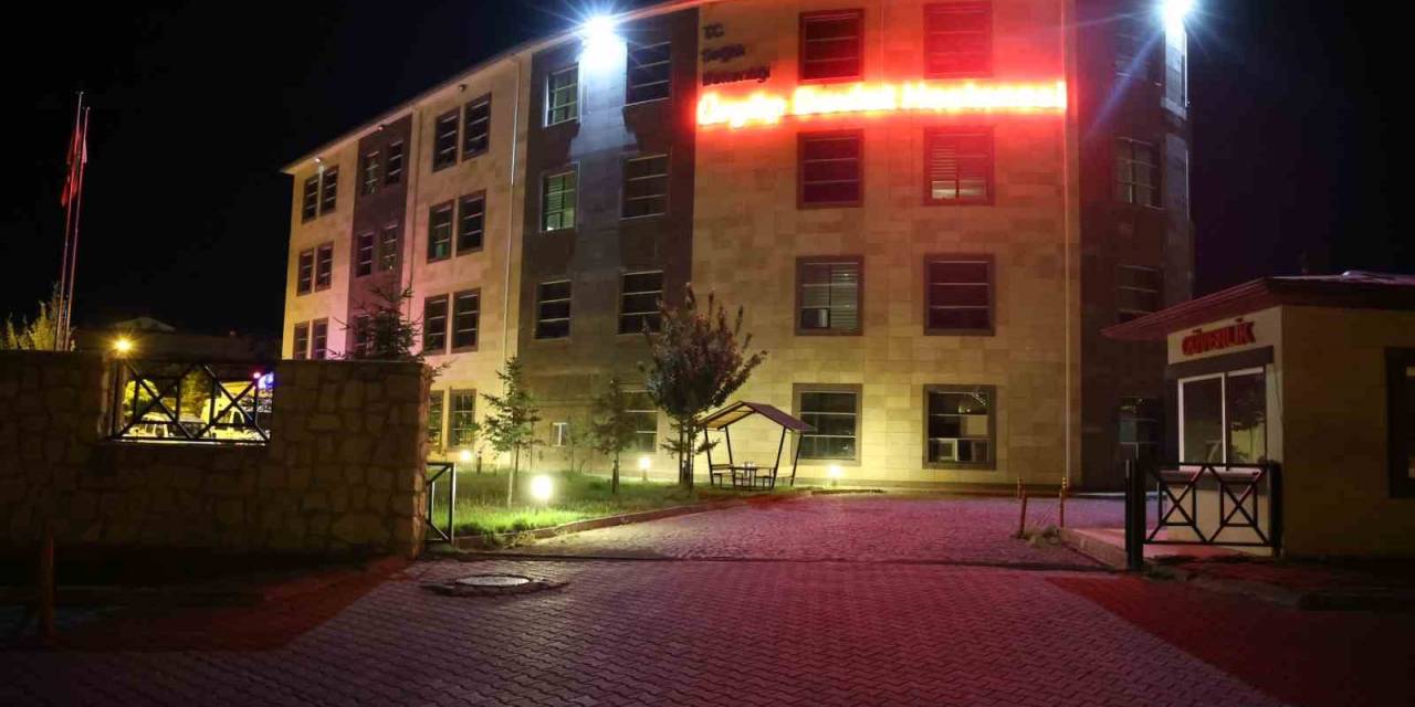 Genç Çifti Kapadokya Tatili Ayırdı: 21 Yaşındaki Kadın Hayatını Kaybetti