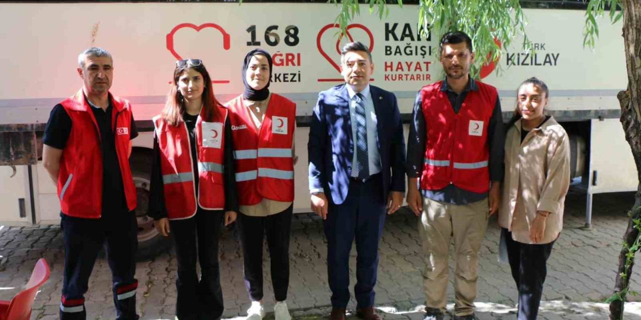 Kaymakam Özçelik: “Kan Candır, Kan Vermek Can Vermektir”