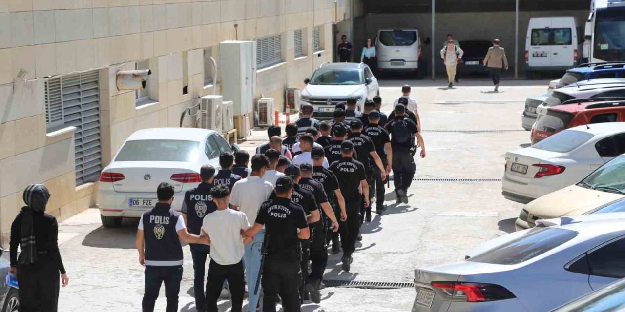 Elazığ Merkezli 6 İlde Örgütlü Olarak Nitelikli Dolandırıcılık Operasyonu: 29 Gözaltı
