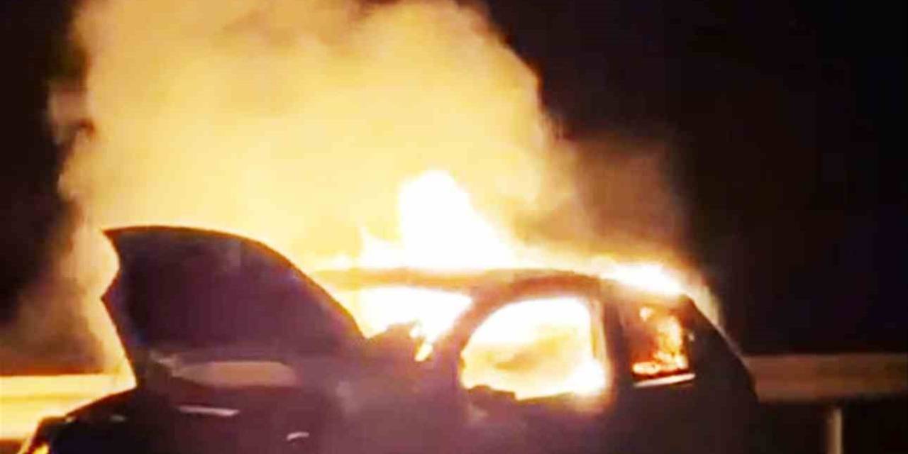 Datça Yolunda Araç Yangını