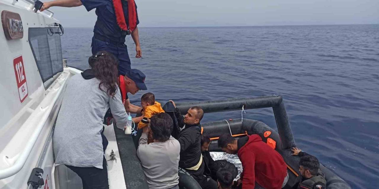 Yunanistan Geri İtti, Türkiye Kurtardı