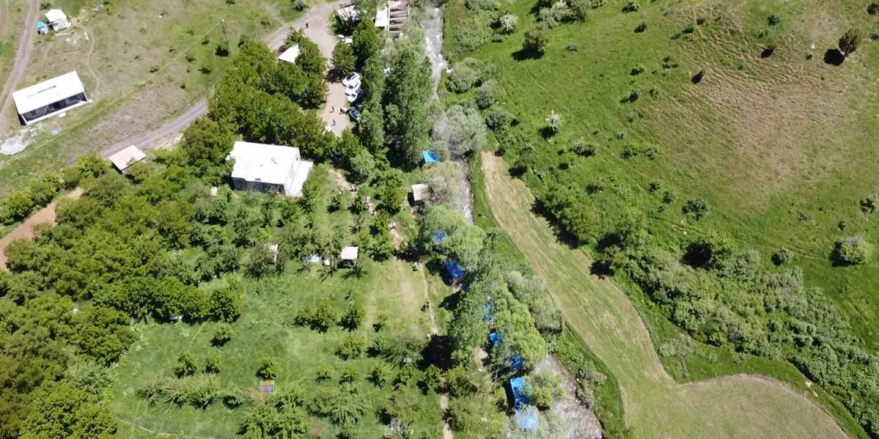 Havaların Isınmasıyla Birlikte Piknik Alanları Doldu Taştı