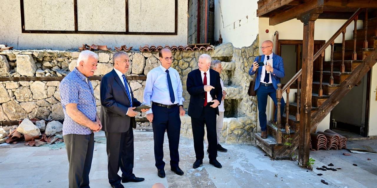 Yeşilyurt’un Tarihi Yapıları Ayağa Kaldırılıyor