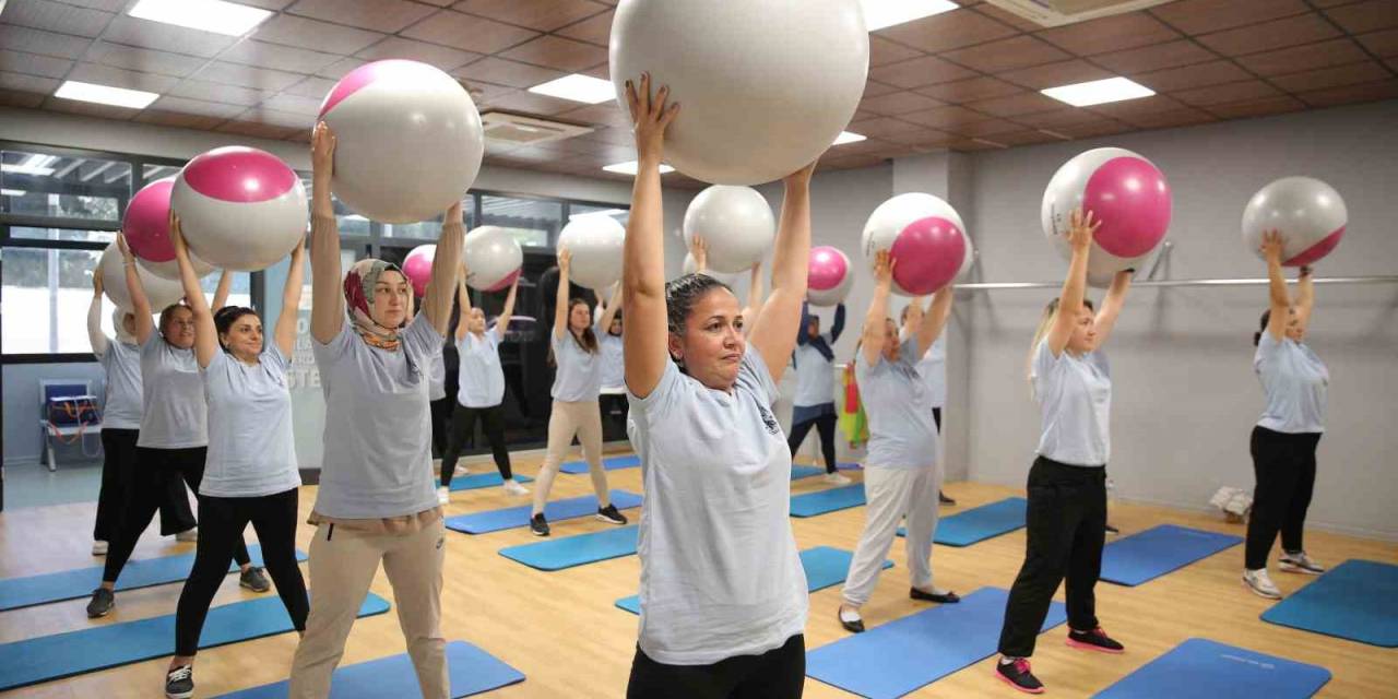 Konak’ta Her Yaşa Ayrı Bir Spor Etkinliği