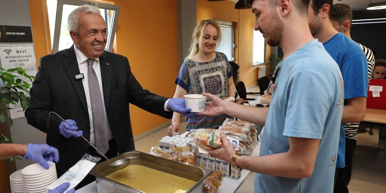 Başkan Şadi Özdemir’den Öğrencilere Sınav Morali