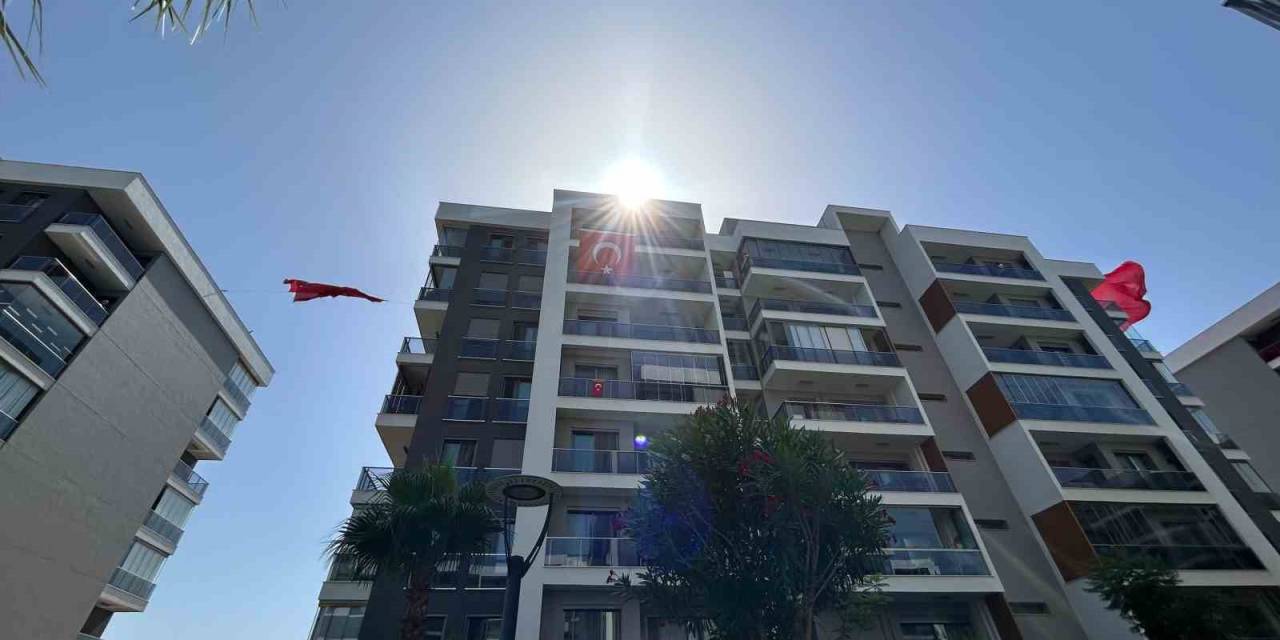 İzmir’e Çifte Şehit Ateşi Düştü