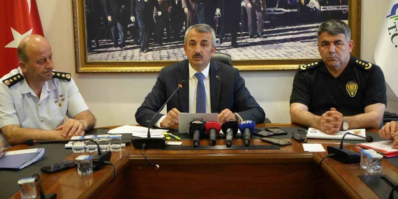 Edirne’de Son 5 Ayda 210 Terör Örgütü Şüphelisi Yakalandı