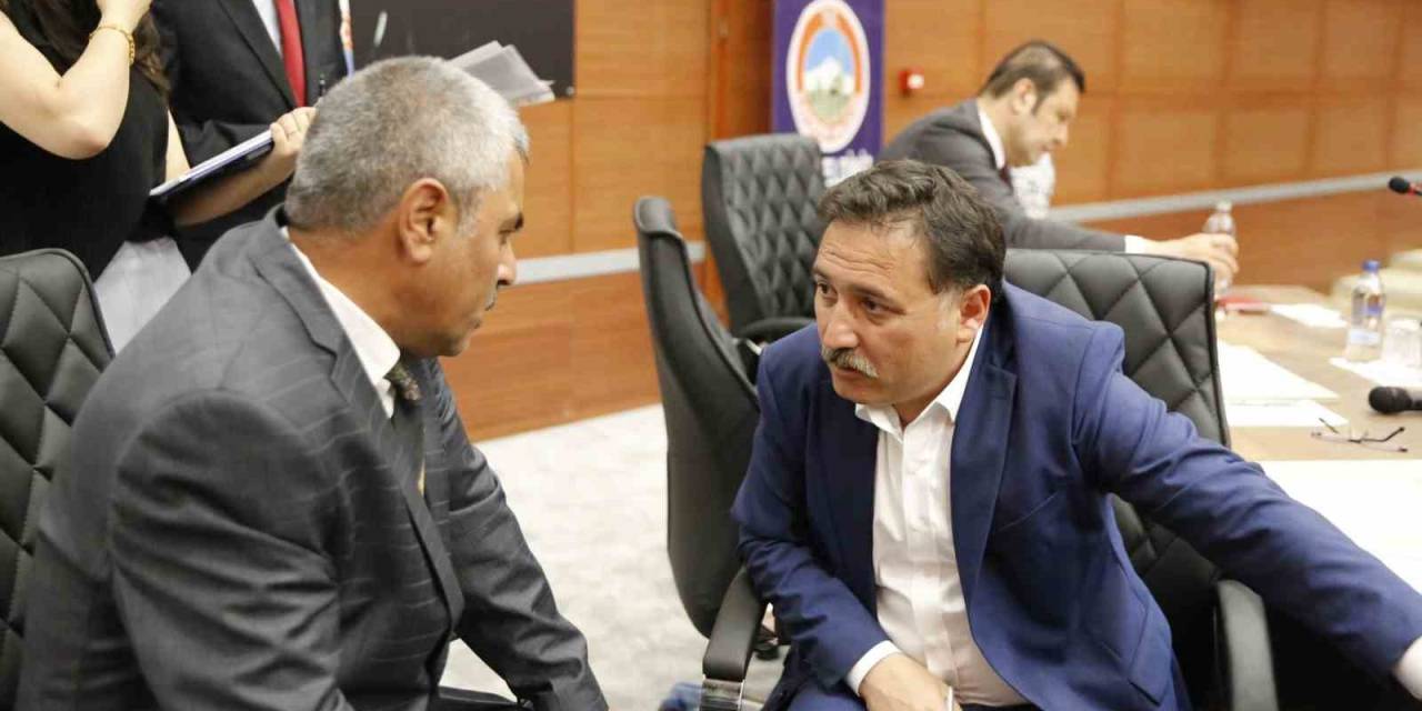 Vali Çiçek: “Vatandaş Odaklı Yönetim Anlayışına Önem Veriyoruz”