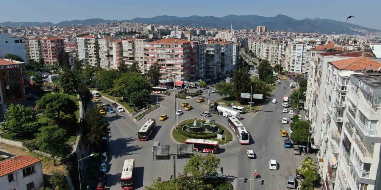 İzmir’de Eski Evlerin Bile Kira Fiyatları Piyasanın Üzerinde