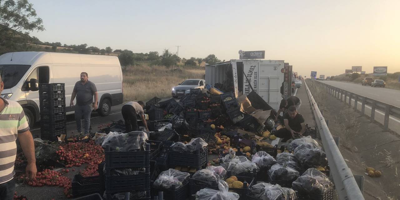 Kula’da Kazalar Peş Peşe Geldi: 2 Yaralı