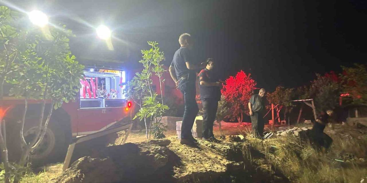 Ormanlık Alandaki Yangın 4 Saatte Söndürüldü