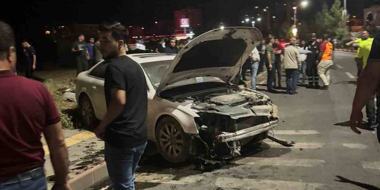Siirt’te Otomobil Kazası: 2 Yaralı