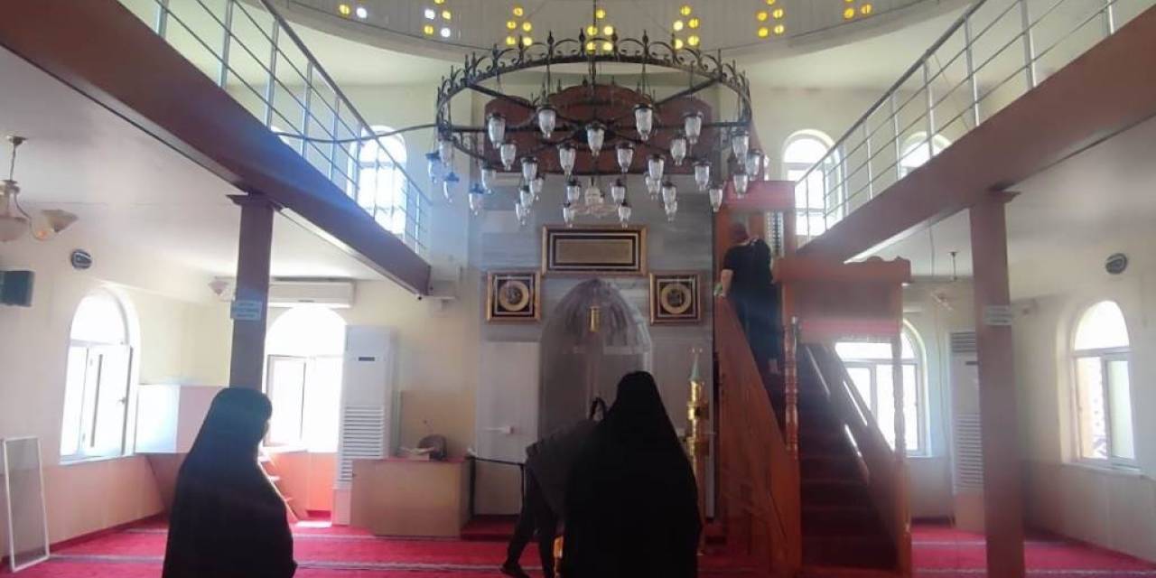 Camilerde Bayram Temizliği