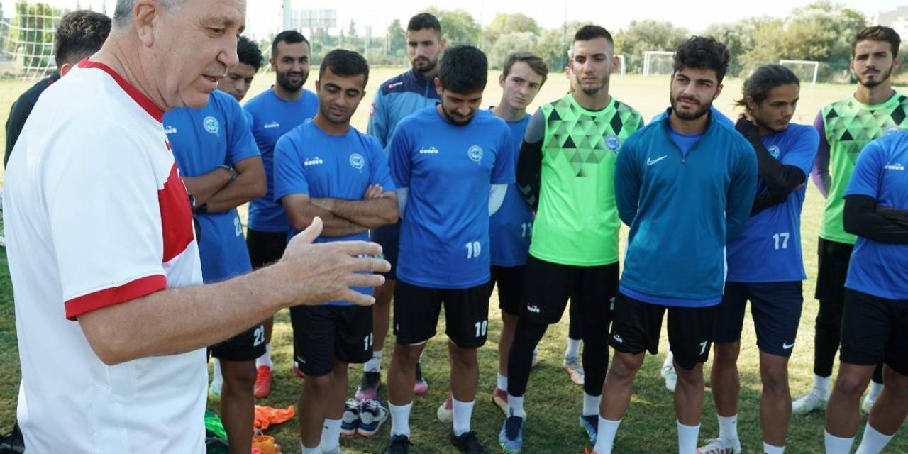 Ege Üniversitesi Futbolda Türkiye Şampiyonu Oldu