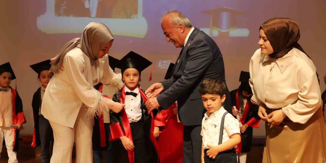 Anaokulu Öğrencileri İlkokula Yolcu Edildi