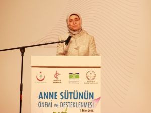 Sare Davutoğlu Anne Sütünün Önemini Anlattı