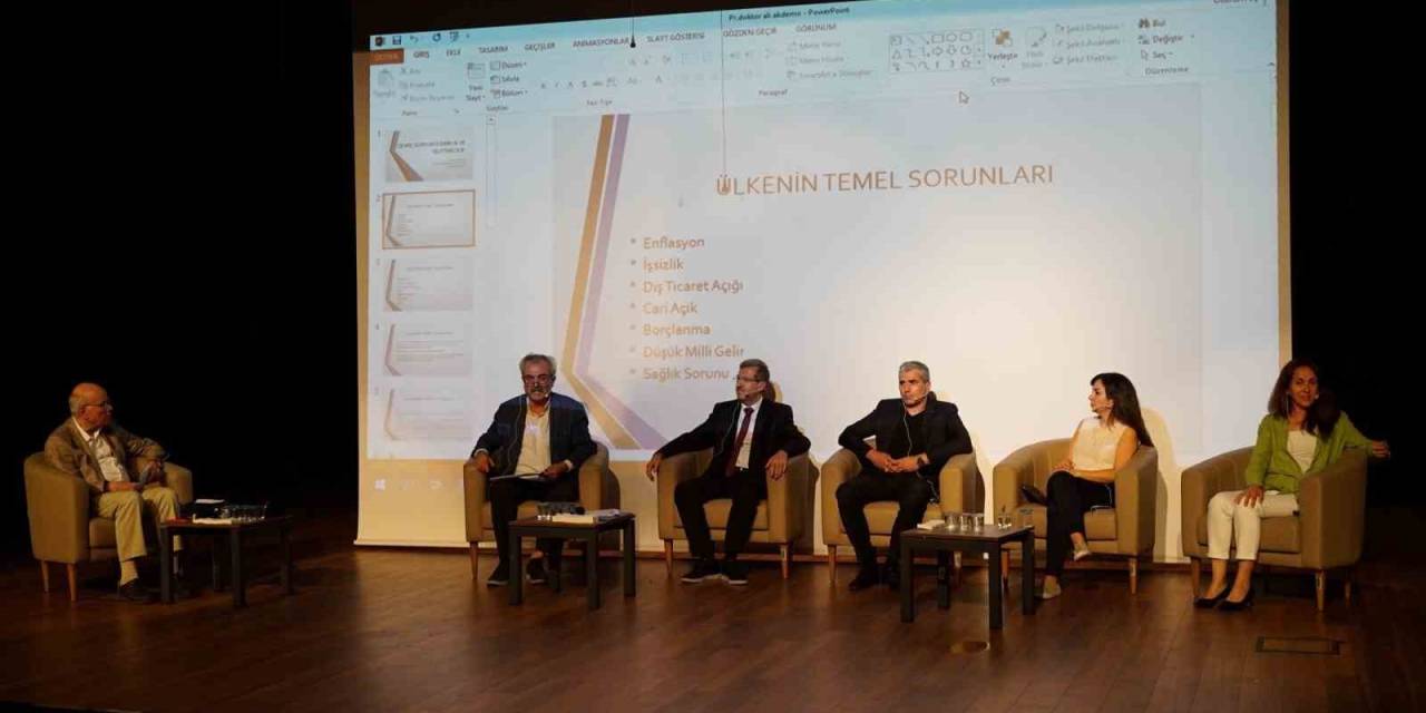 Esenyurt’ta Çevre Paneli Düzenlendi