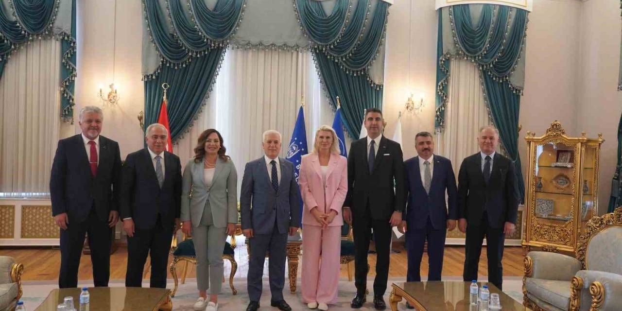 Başkan Gökhan Yüksel, Marmara Belediyeler Birliği Encümen Toplantısı’na Katıldı