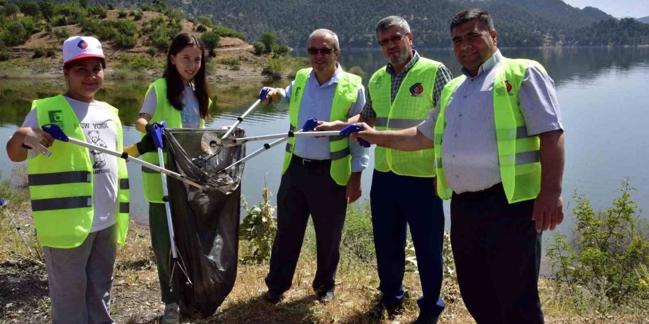 Sındırgı’da Temiz Çevre Etkinlikleri Gerçekleştirildi