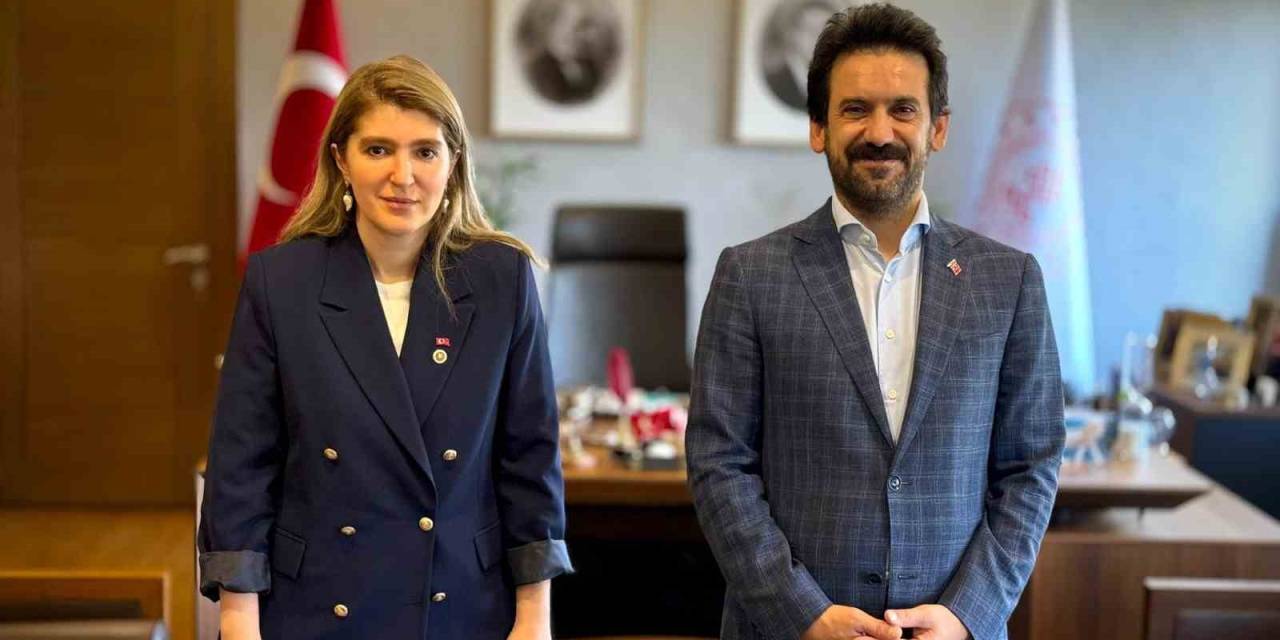 Malatya’nın Sembol Yapılarından Yeni Cami’deki Restore Çalışmalarına Hız Verildi