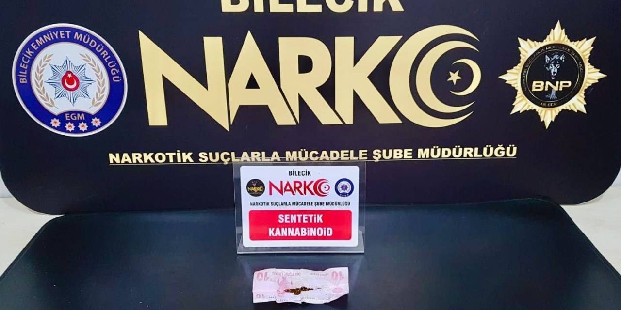 5 Yıl Hapis Cezasıyla Aranan Şüpheli Uyuşturucu Madde İle Yakalandı