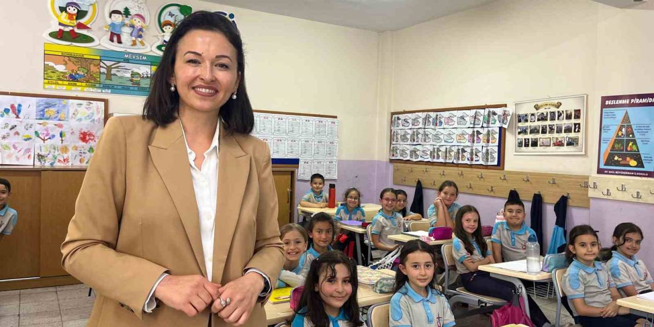 Minik Eller Azerbaycan’daki Kardeşlerine Duydukları Sevgilerini Satırlara Döktü