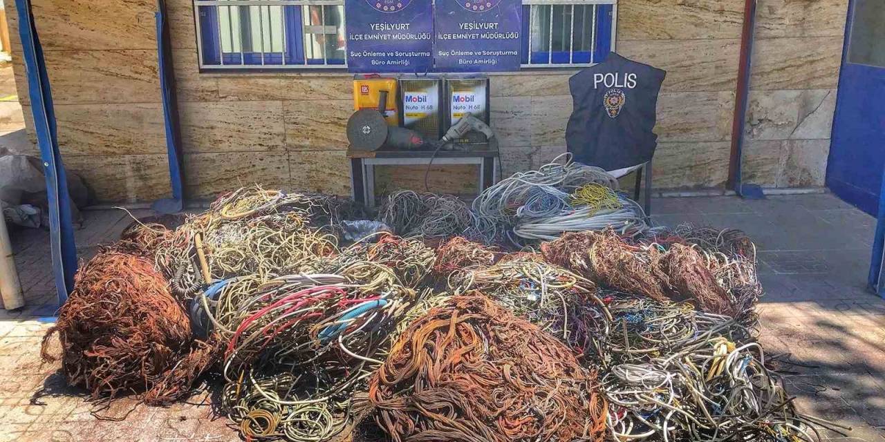 Hurda Satışı Yapılan İş Yerinde Milyonluk Vurgun