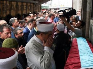 Kenan İskender Son Yolculuğuna Uğurlandı