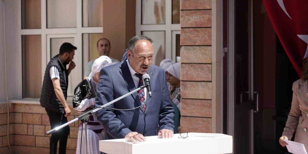 Gümüşhane’de 1 Yıllık El Emekleri Görücüye Çıktı