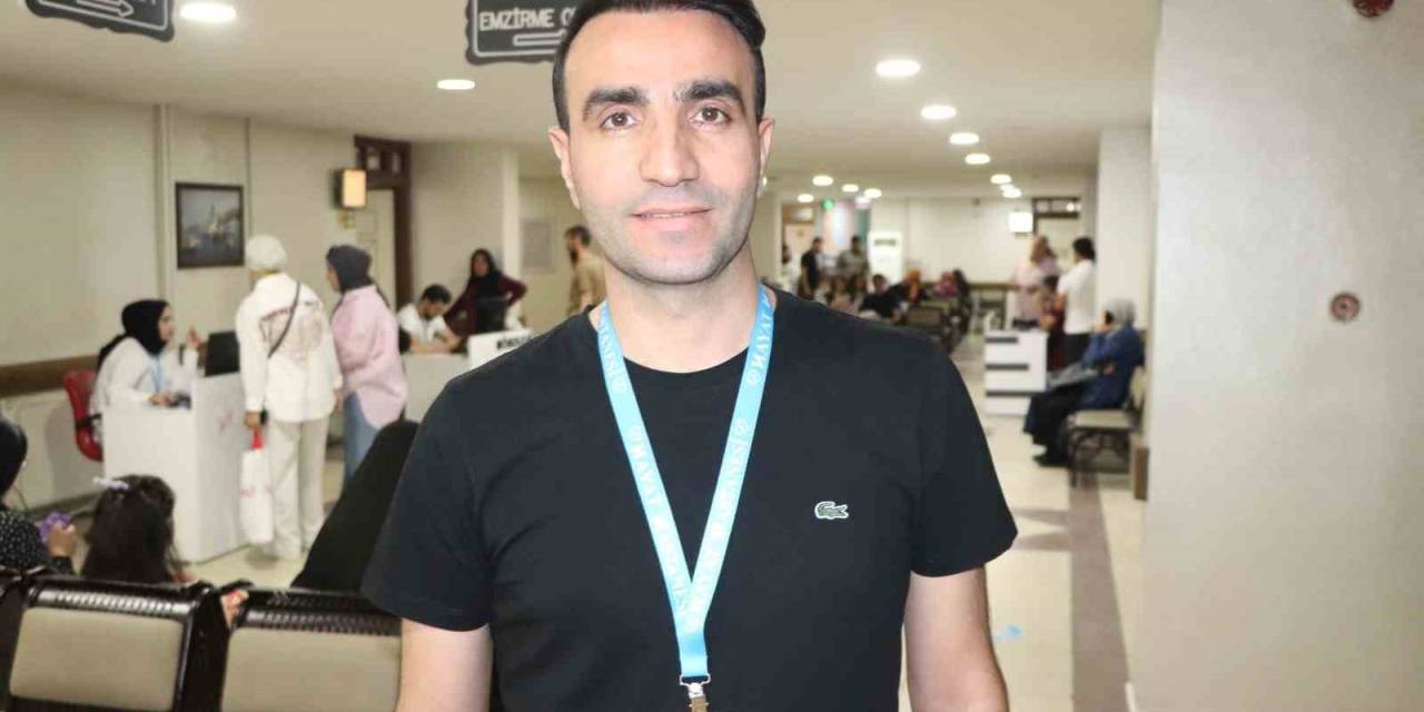 Depremzede Doktor Siirtlilere Umut Oldu