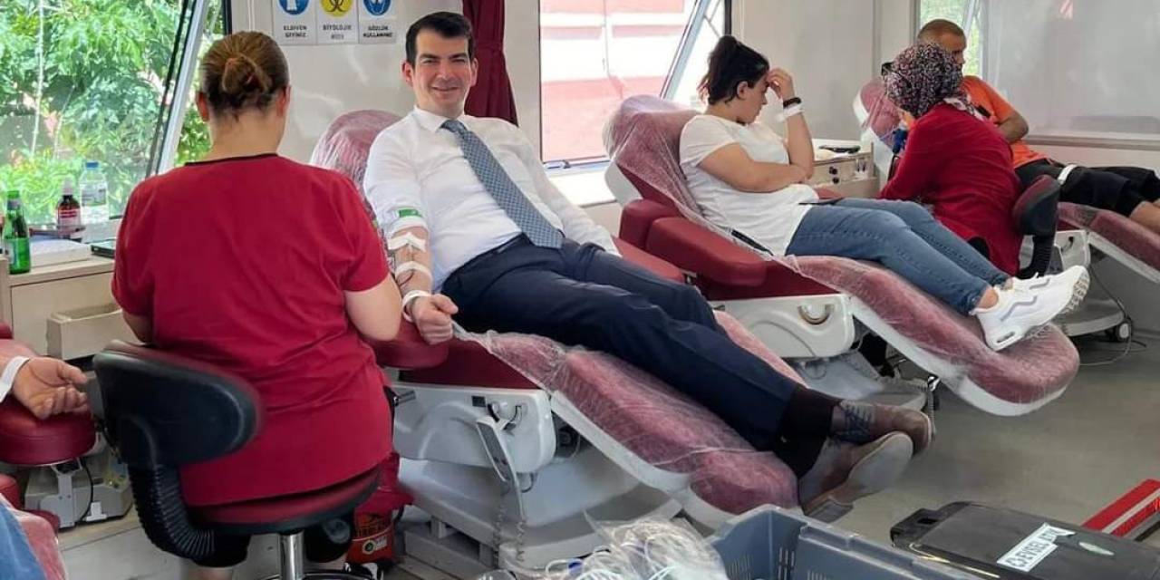 Sungurlu Kaymakamı Köksal Kan Bağışı Yaptı