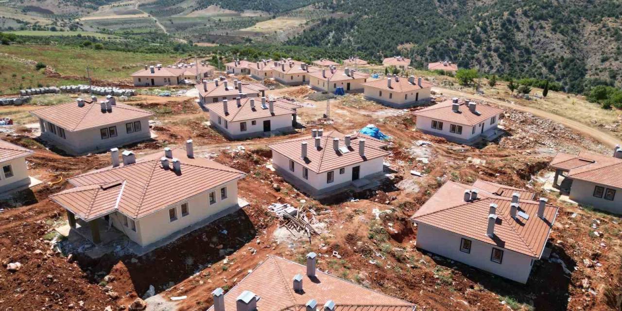 Kilis’te Yapılan Köy Evlerinin Yüzde 95’i Tamamlandı