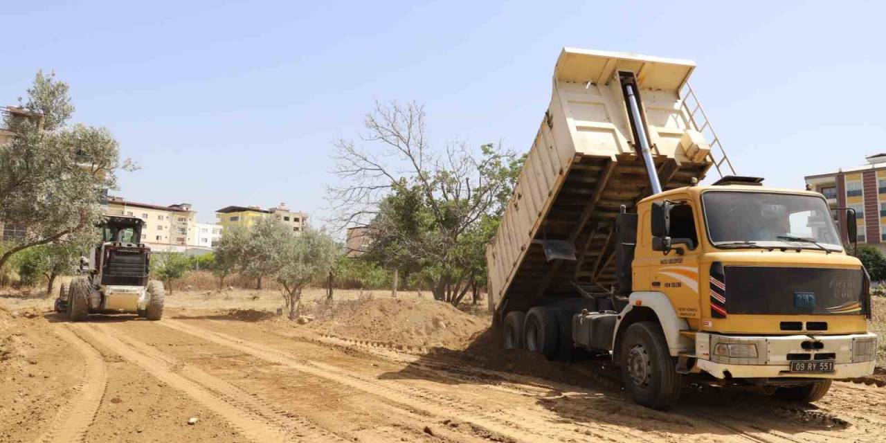 Nazilli’de Bir Mahalleye Üç Yeni Yol Birden