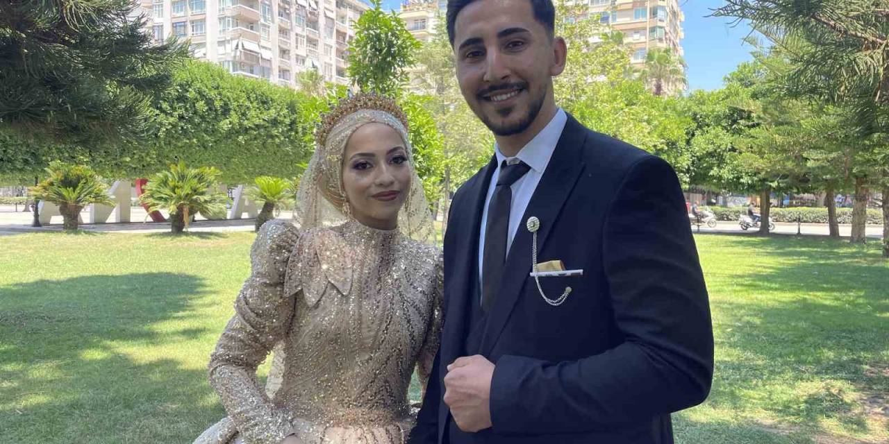 Adana’da Evlilik Hazırlığındaki Sıcak Hava Kurbanı Genç Çift:  "Hava Mutluluktan Daha Sıcak"
