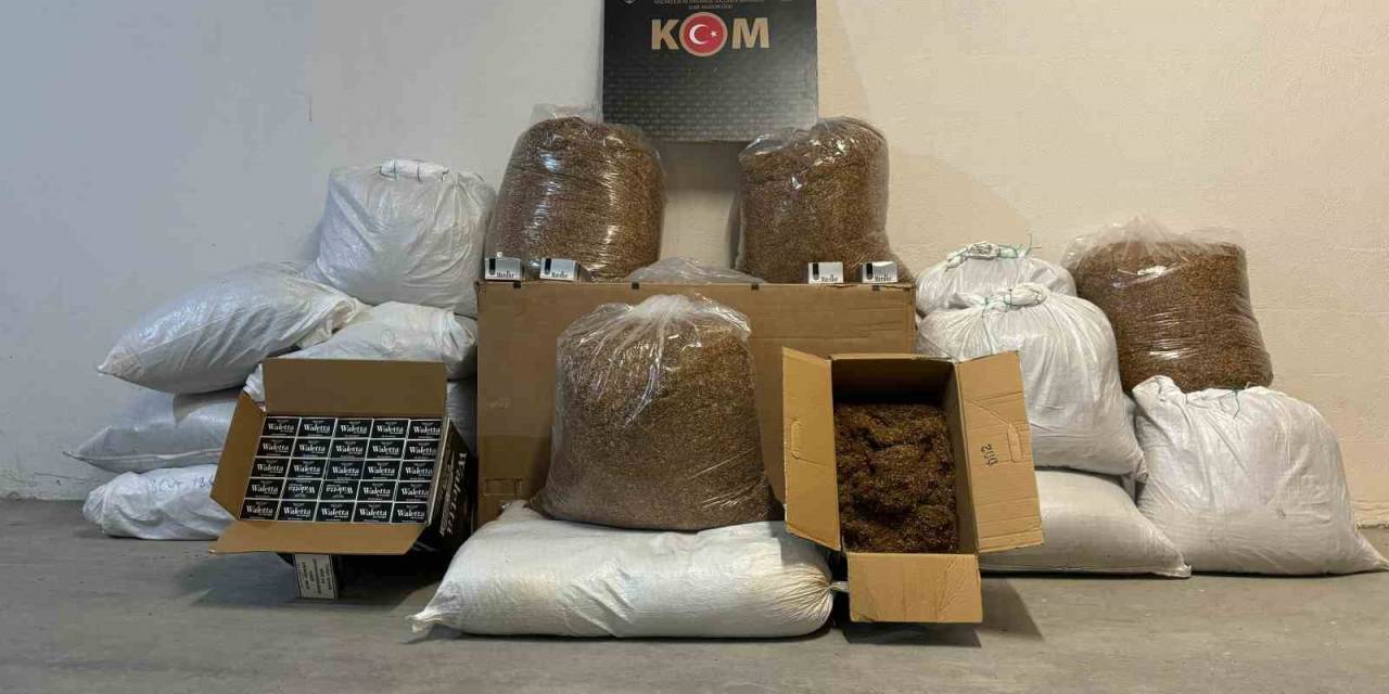 Polisten Kaçak Makaron Ve Tütün Operasyonu