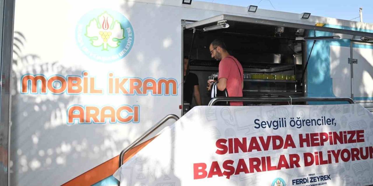 Büyükşehir Belediyesi Yks’de Öğrencileri Yalnız Bırakmayacak