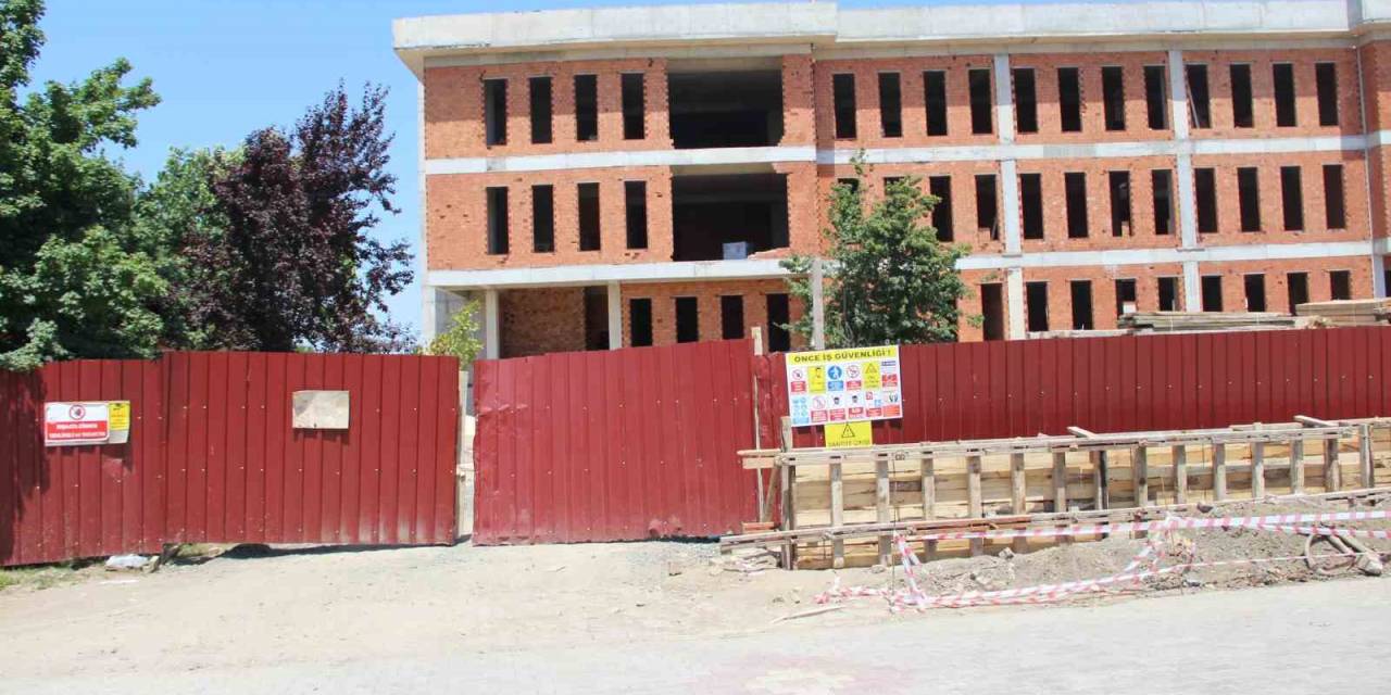 Çarşamba Hükümet Konağı İnşaatına Mühür