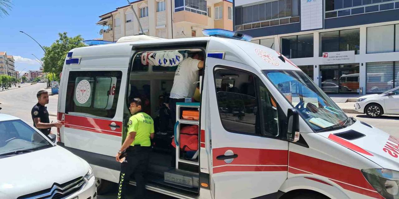 Karaman’da Otomobilin Çarptığı Kadın Yaralandı