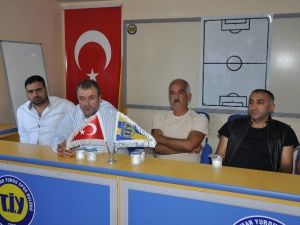 Gündeş: "Tarsus İdman Yurdu Küme Düşüren Bir Tarsuslu Olmak İstemedim"