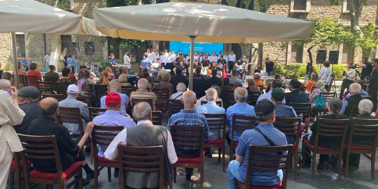 Kuştepe Çocuk Korosu İle Emniyet Mensuplarından Darülaceze Sakinlerine Konser