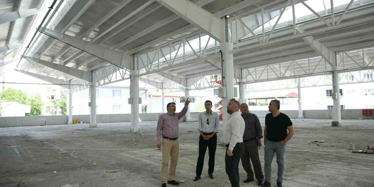 Bağlaraltı Pazar Alanı’nda Son Rötuşlar