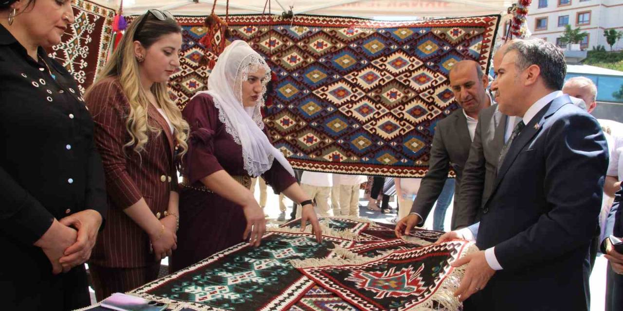 Şırnak’ta Kursiyerler Yaptıkları Çalışmaları Sergiledi