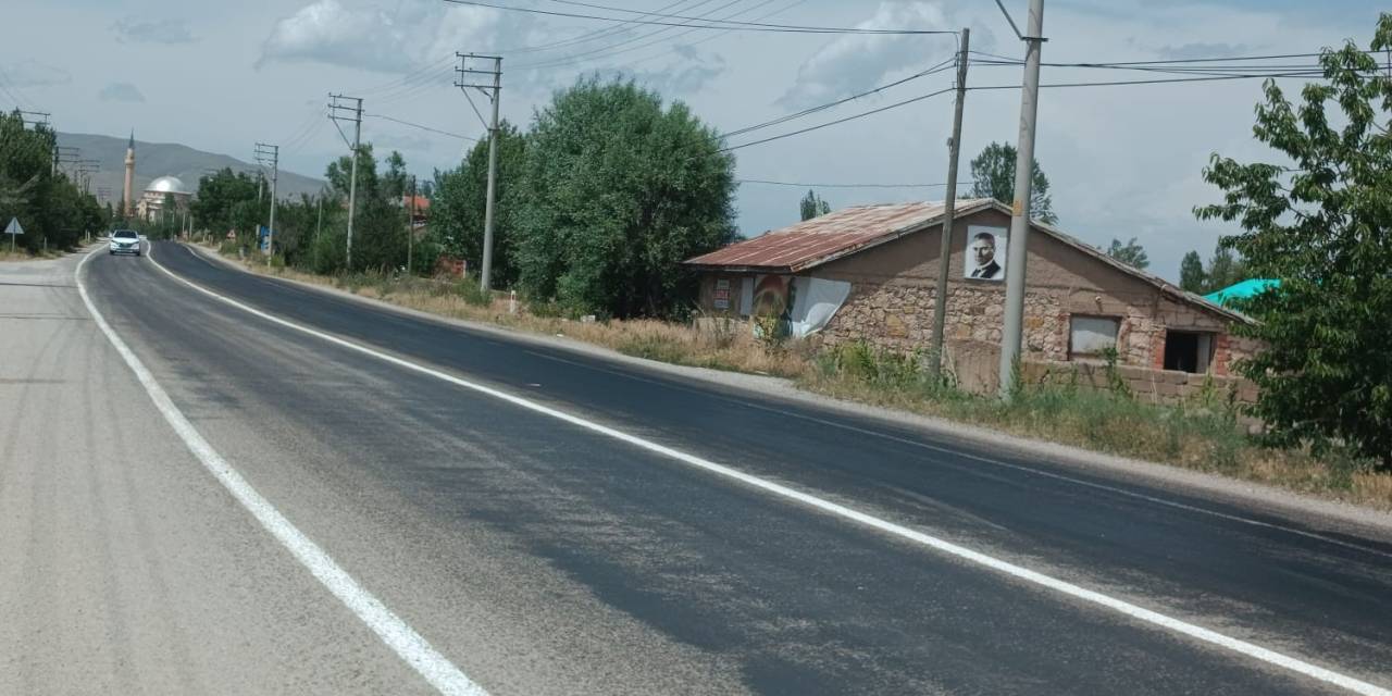 Aşırı Sıcaklardan Dolayı Asfalt Eridi