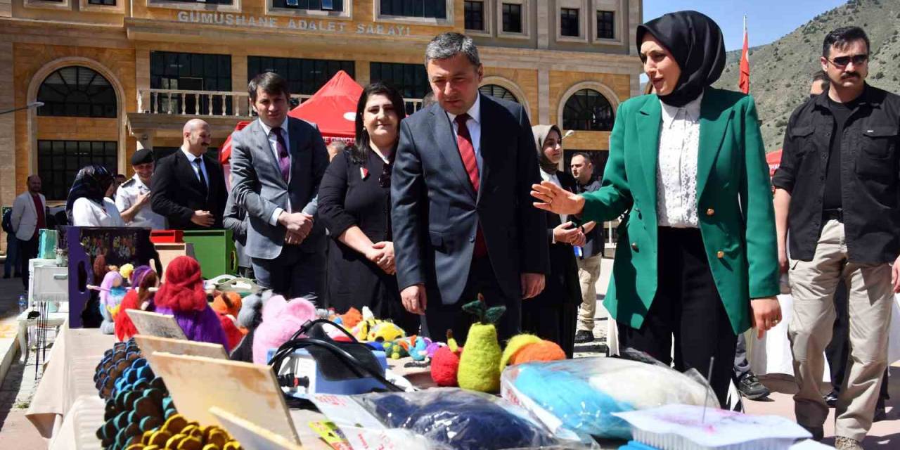 Gümüşhane’de Yükümlülerin El Sanatları Sergisi Büyük Beğeni Topladı