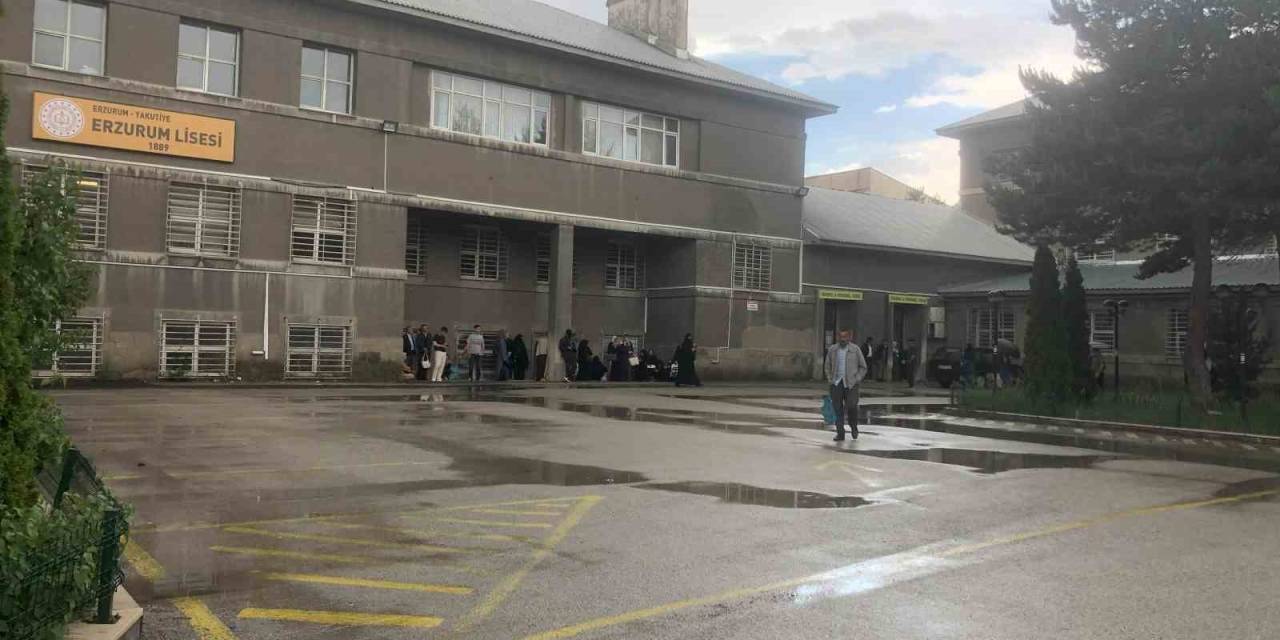 Erzurum’da Yks Heyecanı Başladı